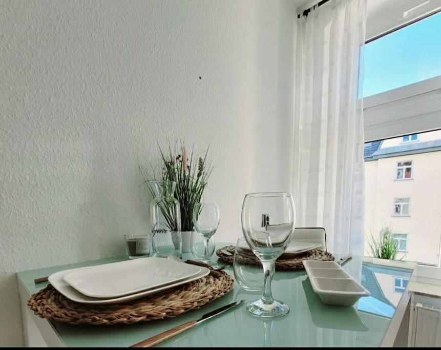 Gemuetliches Helles Appartement Dresden Exterior foto